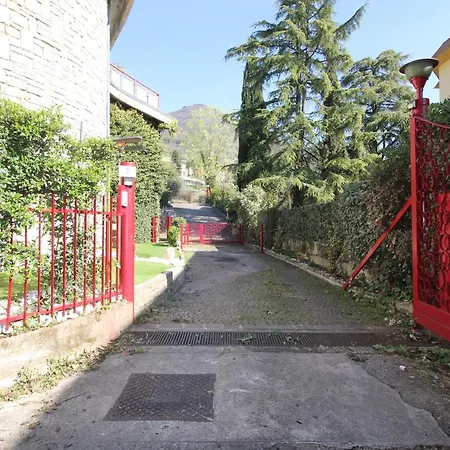Torretta Apartment Gardone Riviera